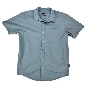 Patagonia Men's Organic Cotton Blue Button Up Size S